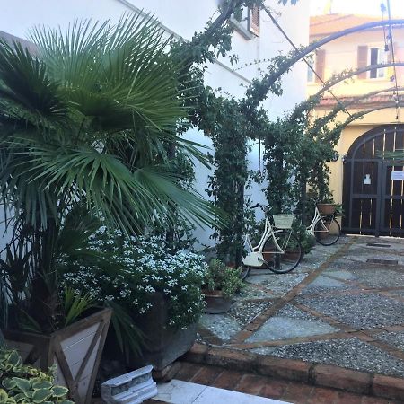 Il Giardino Segreto Bed & Breakfast Изео Екстериор снимка