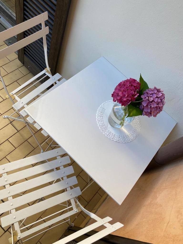 Il Giardino Segreto Bed & Breakfast Изео Стая снимка
