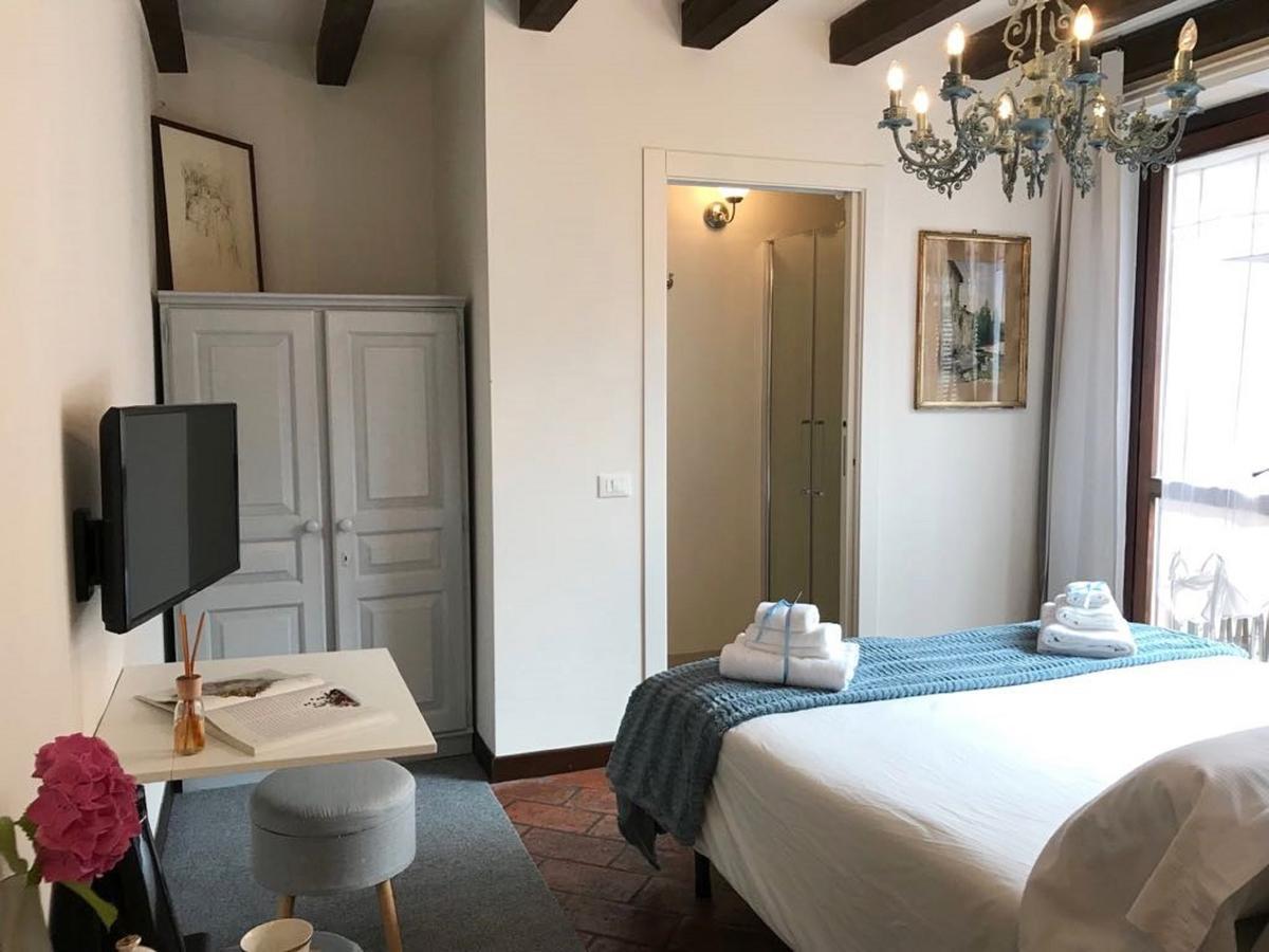 Il Giardino Segreto Bed & Breakfast Изео Екстериор снимка