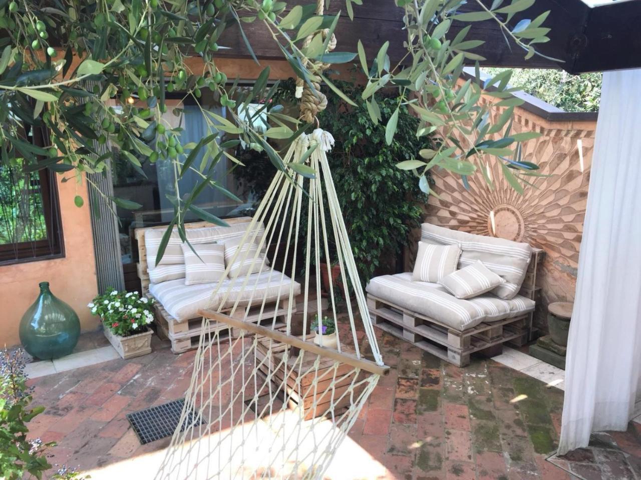 Il Giardino Segreto Bed & Breakfast Изео Екстериор снимка